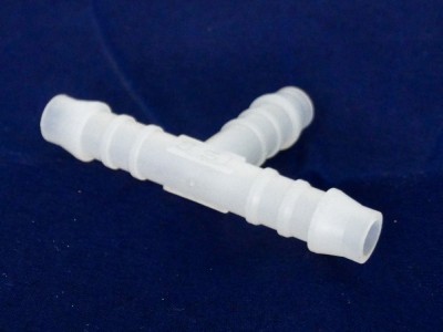 T-spojnica-plastična